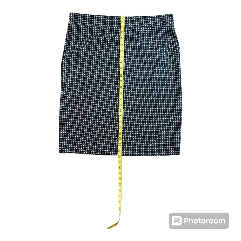 COUNTERPARTS MIDI Fall Women’s Black & White Skirts Size L NWOT